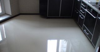 Наливной пол на кухне Магадан, цена от 873 руб.